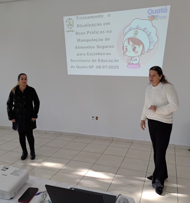 Foto 1: Cozinheiras participam de capacitação