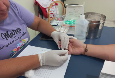 Foto 43: Funcionários de Escolas e Creches recebem ações de prevenção do Outubro Rosa