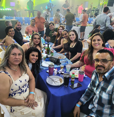 Foto 159: Funcionários Municipais de Quatá são homenageados com festa