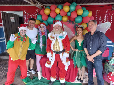 Foto 153: Especial de Natal: entrega de brinquedos