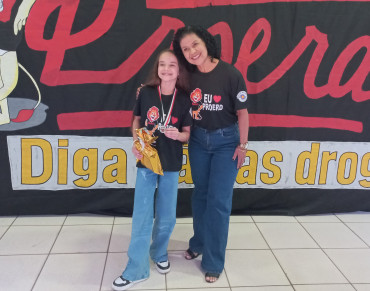 Foto 175: Alunos dos 5º anos de Escolas Municipais recebem certificado do Proerd