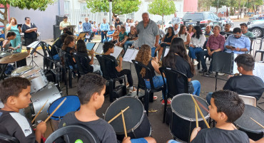 Foto 42: Primeira-dama do Estado de SP, Cristiane Freitas, visita Quatá