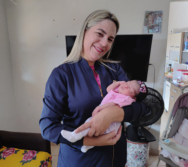 Foto 2: Bebê nasce em Quatá depois 3 anos sem registro de natalidade na cidade