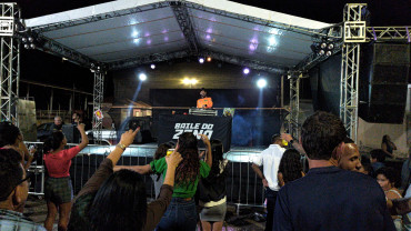 Foto 173: Julinão Caipira atrai centenas de pessoas