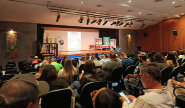 Foto 3: Quatá participa de Encontro Técnico de Políticas Públicas para Agricultura Familiar
