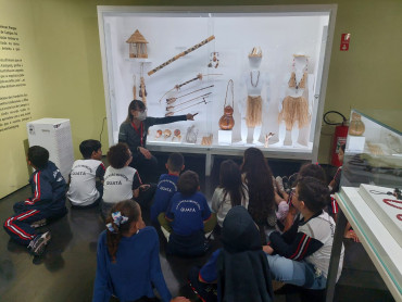 Foto 57: Alunos de Quatá visitam o Museu Índia Vanuíre em Tupã