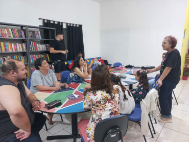 Foto 198: Quatá recebe Palco Móvel Emcena Brasil Edição Certame