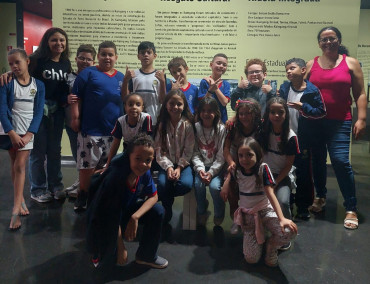 Foto 58: Alunos de Quatá visitam o Museu Índia Vanuíre em Tupã