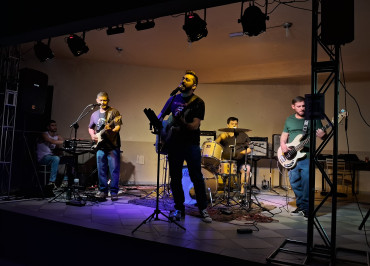 Foto 4: Quatá comemora o Dia Mundial de Rock com muita música