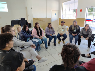 Foto 71: 6ª Conferência Municipal de Saúde reúne comunidade para discutir propostas sobre o SUS em Quatá