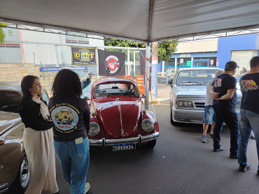 Foto 64: 3º Encontro de Carros Antigos e Motociclistas reúne centenas de expositores em Quatá