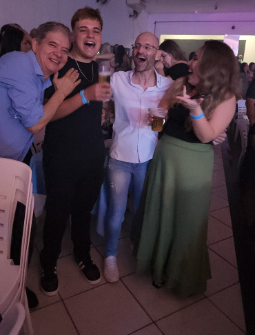 Foto 274: Funcionários Municipais de Quatá são homenageados com festa