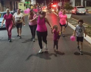 Foto 11: Caminhada e Passeio Ciclístico em prol do Outubro Rosa