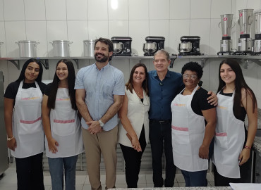 Foto 57: Prefeitura de Quatá e Estado inauguram o Projeto 'Cozinhalimento'