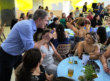 Foto 50: Funcionários Municipais de Quatá são homenageados com festa