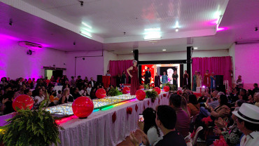 Foto 229: Candidata de Quatá vence Concurso Miss Terceira Idade Regional 2025