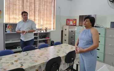 Foto 7: Professores da Rede Municipal recebem homenagem pelo Dia do Professor