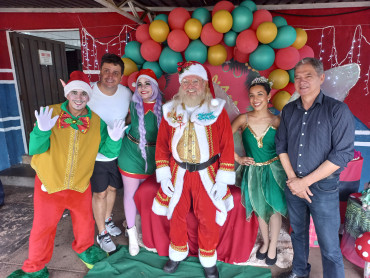 Foto 154: Especial de Natal: entrega de brinquedos