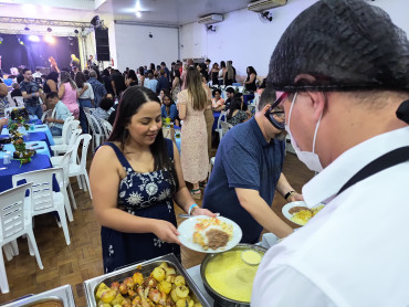 Foto 92: Funcionários Municipais de Quatá são homenageados com festa