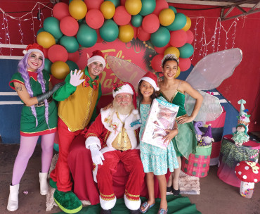 Foto 104: Especial de Natal: entrega de brinquedos