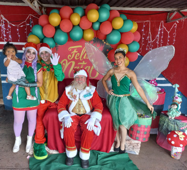 Foto 91: Especial de Natal: entrega de brinquedos