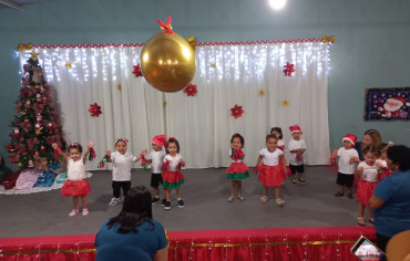 Foto 93: Apresentações de encerramento de final de ano das Creches