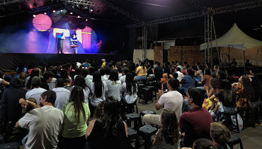 Foto 74: Quatá recebe Palco Móvel Emcena Brasil Edição Certame
