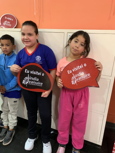Foto 54: Alunos de Quatá visitam o Museu Índia Vanuíre em Tupã
