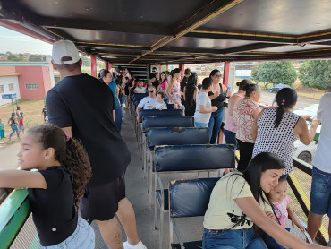 Foto 34: Prefeitura de Quatá realiza festa em comemoração ao Dia das Crianças