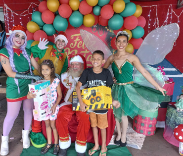 Foto 97: Especial de Natal: entrega de brinquedos