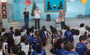 Foto 70: Alunos e usuários recebem orientações sobre prevenção e controle do diabetes 