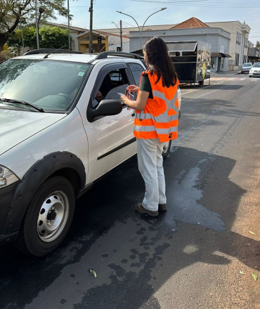 Foto 9: Blitz Ambiental conscientiza população sobre os riscos de queimadas em Quatá