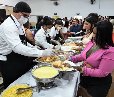 Foto 86: Funcionários Municipais de Quatá são homenageados com festa