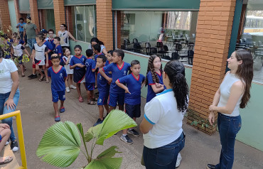 Foto 1: Prefeitura de Quatá e Usina Ibéria promovem ação educativa para conservação de aves ameaçadas