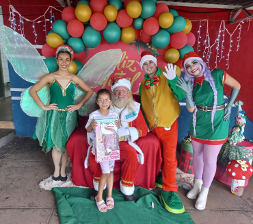 Foto 15: Especial de Natal: entrega de brinquedos