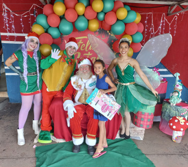 Foto 93: Especial de Natal: entrega de brinquedos