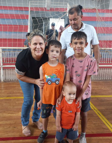 Foto 179: Especial de Natal: entrega de brinquedos