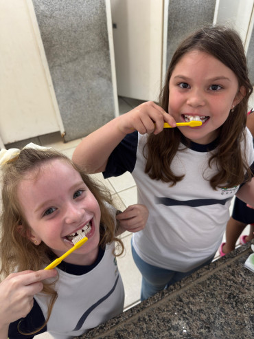 Foto 72: Saúde Bucal vai até as Escolas Municipais e particulares de Quatá