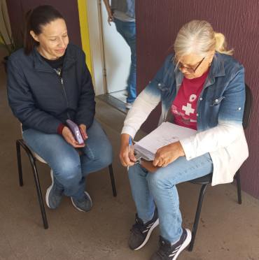 Foto 5: Funcionários de Escolas e Creches recebem ações de prevenção do Outubro Rosa