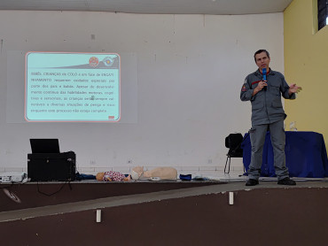 Foto 8: Educação promove treinamento baseado na Lei Lucas