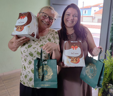 Foto 37: Em clima de Natal, Residência Terapêutica participa de confraternização