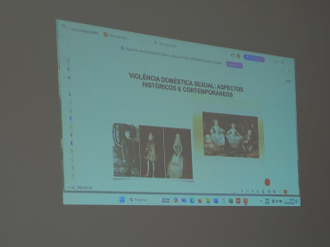 Foto 1: Funcionários participam de capacitação sobre o Estatuto da Criança e do Adolescente e violência sexual