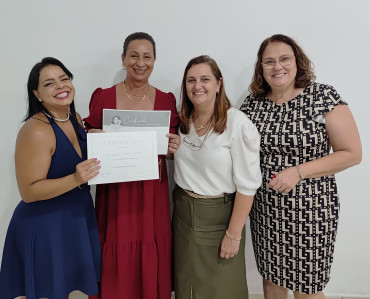 Foto 55: Entrega de certificados marca encerramento de cursos profissionalizantes em Quatá