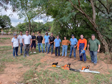 Foto 21: Prefeitura de Quatá promove curso de motosserra para capacitação de servidores