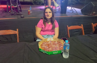 Foto 55: Quatá realiza 1º Concurso: quem Come Mais Pizza e Concurso Arte na Caixa