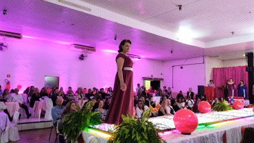 Foto 200: Candidata de Quatá vence Concurso Miss Terceira Idade Regional 2025