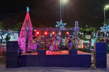 Foto 29: Natal Encantado das Fadas reúne programação cultural e ações de fim de ano em Quatá