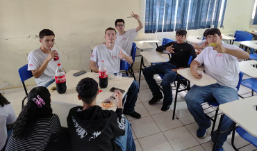 Foto 134: Churrasco marca as comemorações alusivas ao Dia das Crianças