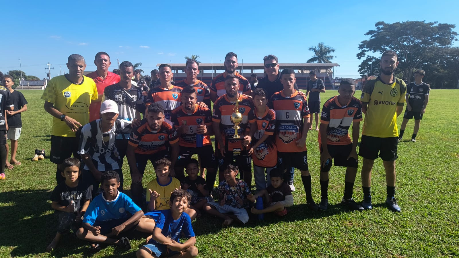 Foto 70: Festa em homenagem ao Dia do Trabalhador - Quatá 2025