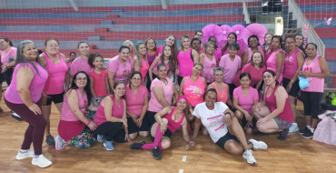 Foto 7: Aulão de Zumba e Ritmos: em especial ao Outubro Rosa!